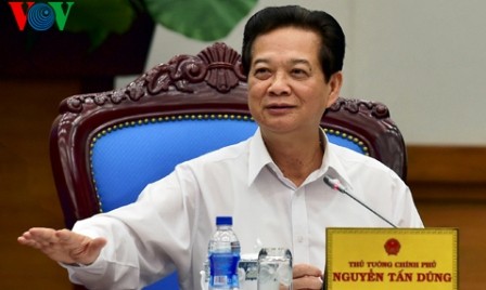 Premier vietnamita insta a continuar la reestructuración de empresas estatales - ảnh 1